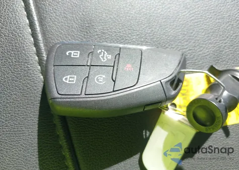 2025 GMC Sierra 1500 4Wd Short Box Elevation With 3Sb from USA, damaged, VIN 1GTUUCED4SZ179970